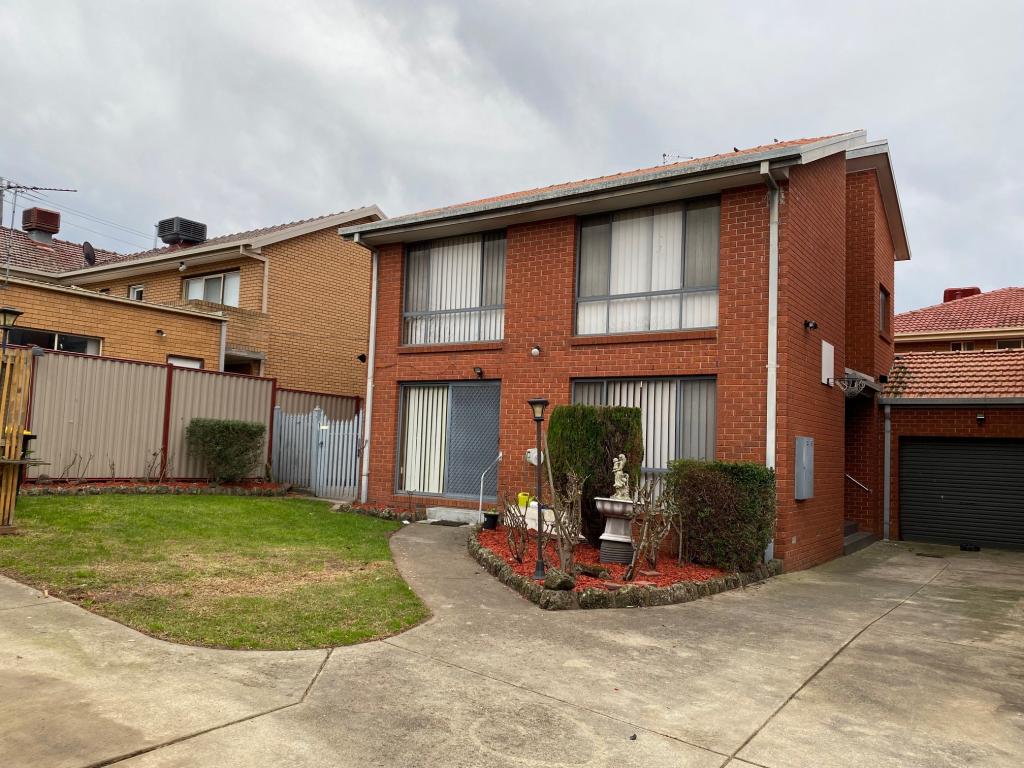 35 Dealing Dr, Oakleigh South, VIC 3167