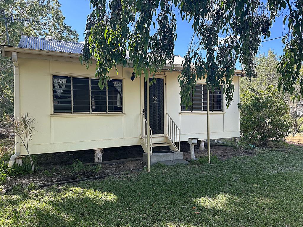 62 Gidyea St, Barcaldine, QLD 4725