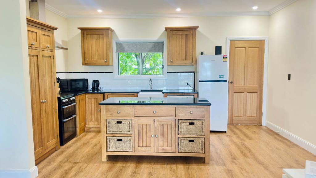 3 Colyer Ave, Nowra, NSW 2541