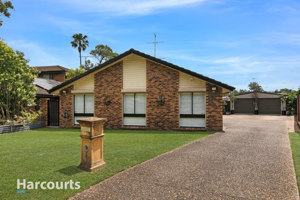 13 Mynah Cl, St Clair, NSW 2759