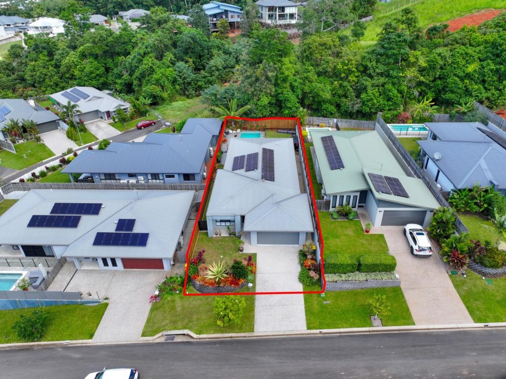 3 TANA HTS, MOUNT SHERIDAN, QLD 4868