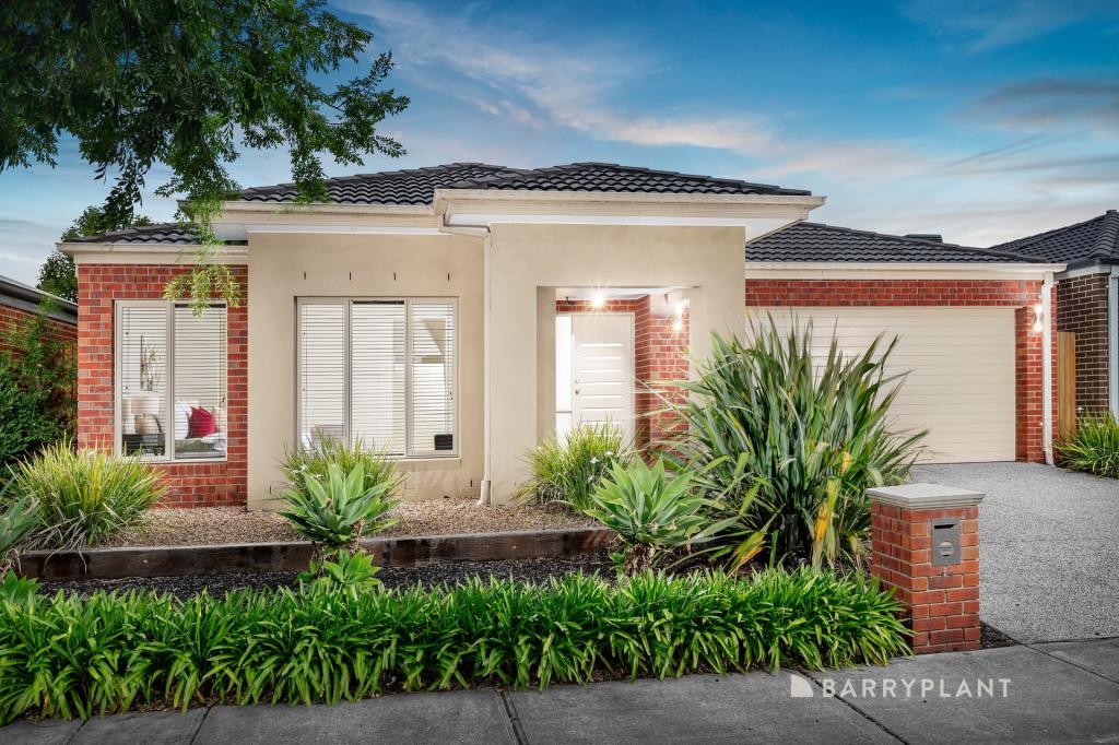 11 Panton Gap Dr, South Morang, VIC 3752