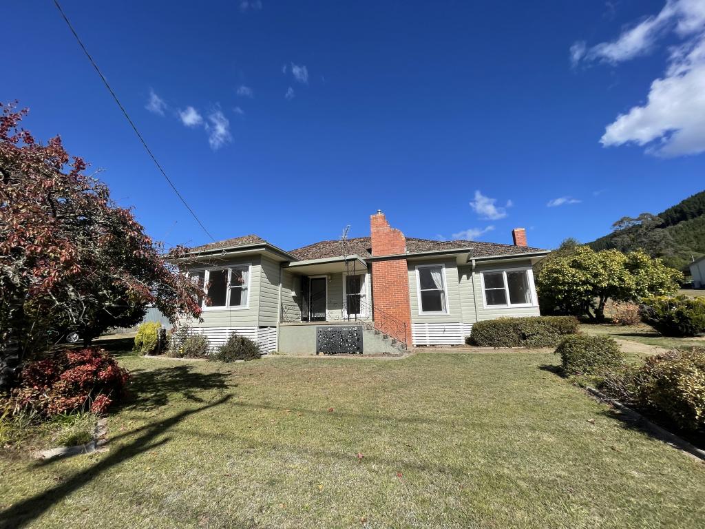 78 CORONATION AVE, BRIGHT, VIC 3741