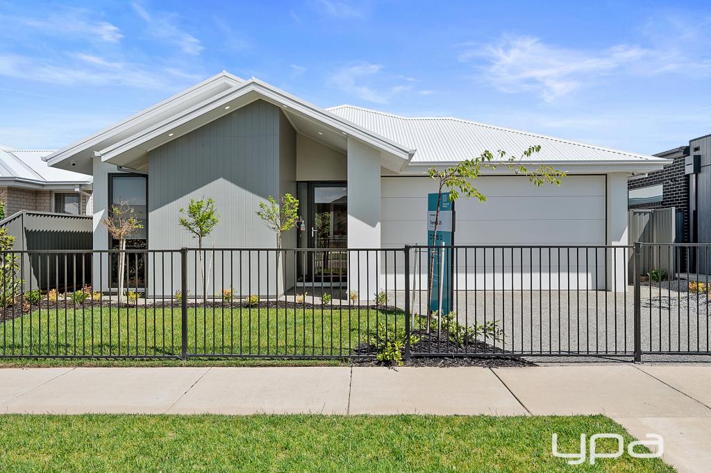 30 Blomeley Dr, Lucas, VIC 3350