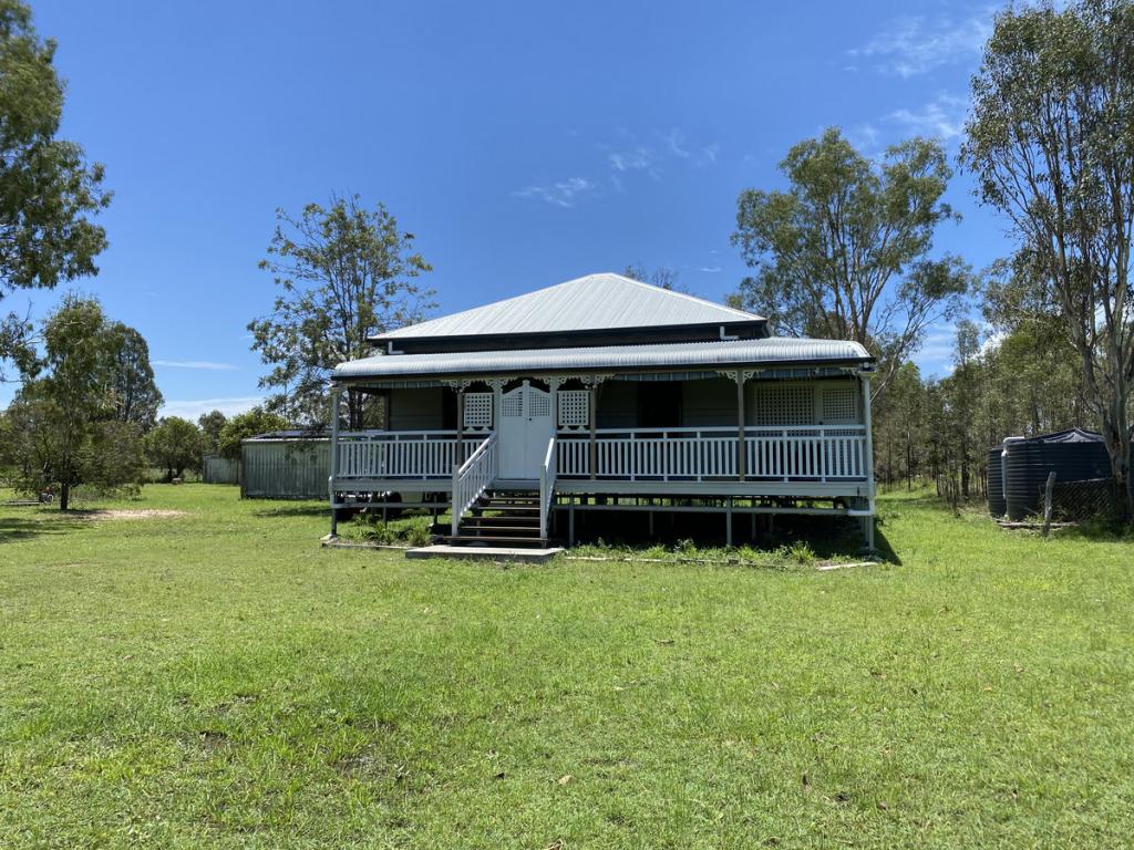 9 Topaz Cres, Lockyer Waters, QLD 4311