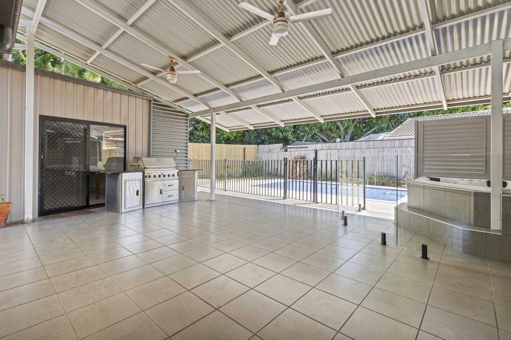 6 Nalya Ct, Mermaid Waters, QLD 4218