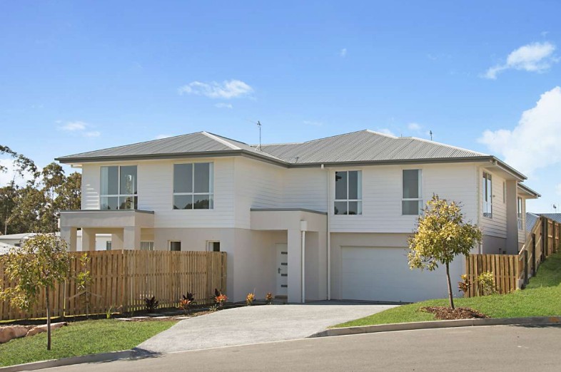 2/2 Beacon Ct, Elanora, QLD 4221