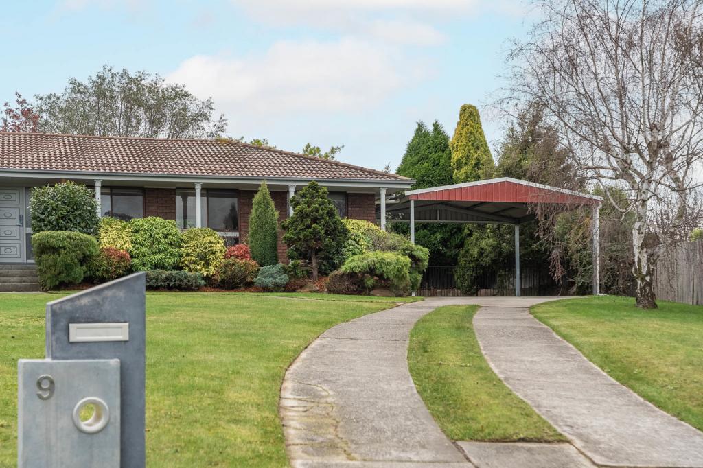 9 Bonnard Ct, Newnham, TAS 7248