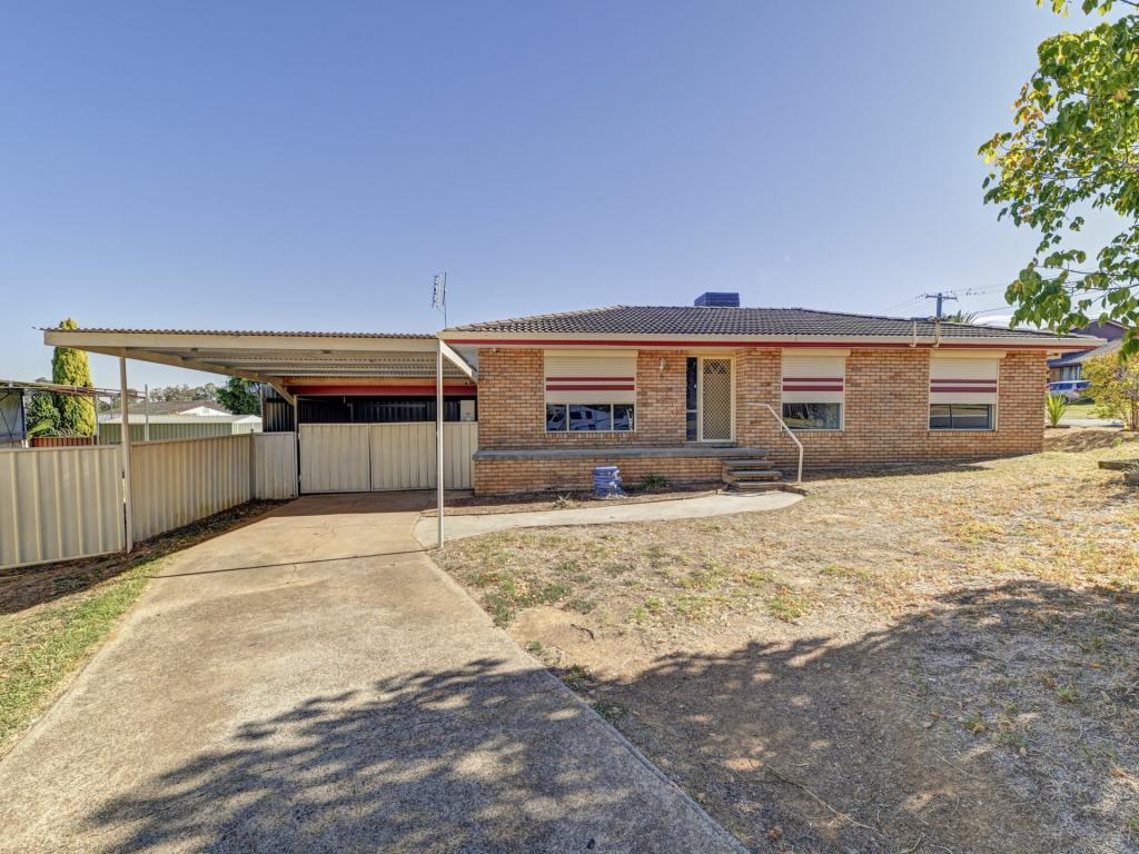 6 Milburn Rd, Oxley Vale, NSW 2340