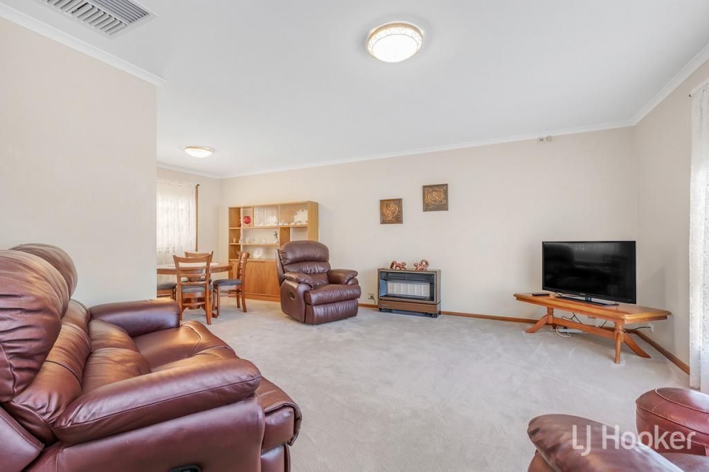 58 Gooronga Dr, Craigmore, SA 5114