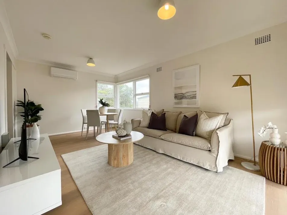 42 Darwin Rd, Campbelltown, NSW 2560