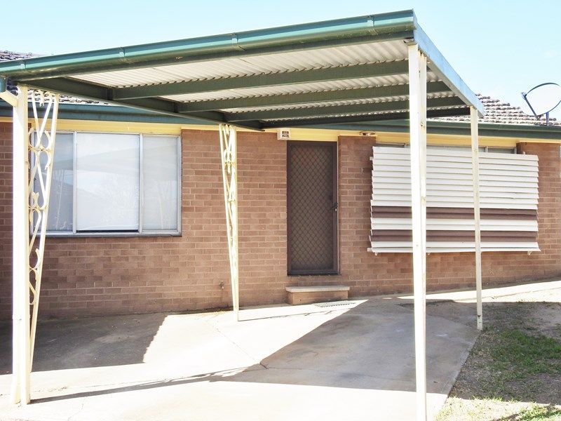 3/48 Miro St, Young, NSW 2594