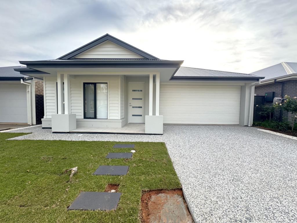 19 Glenthorne Cres, Andrews Farm, SA 5114