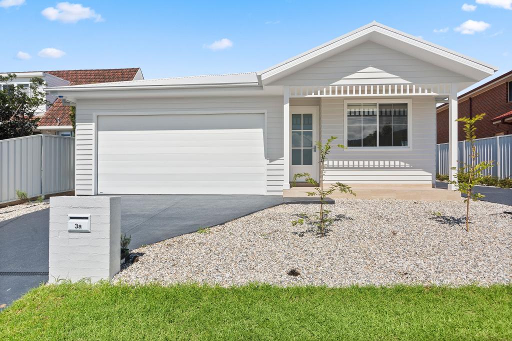 3a + 3b Balmoral St, Balgownie, NSW 2519