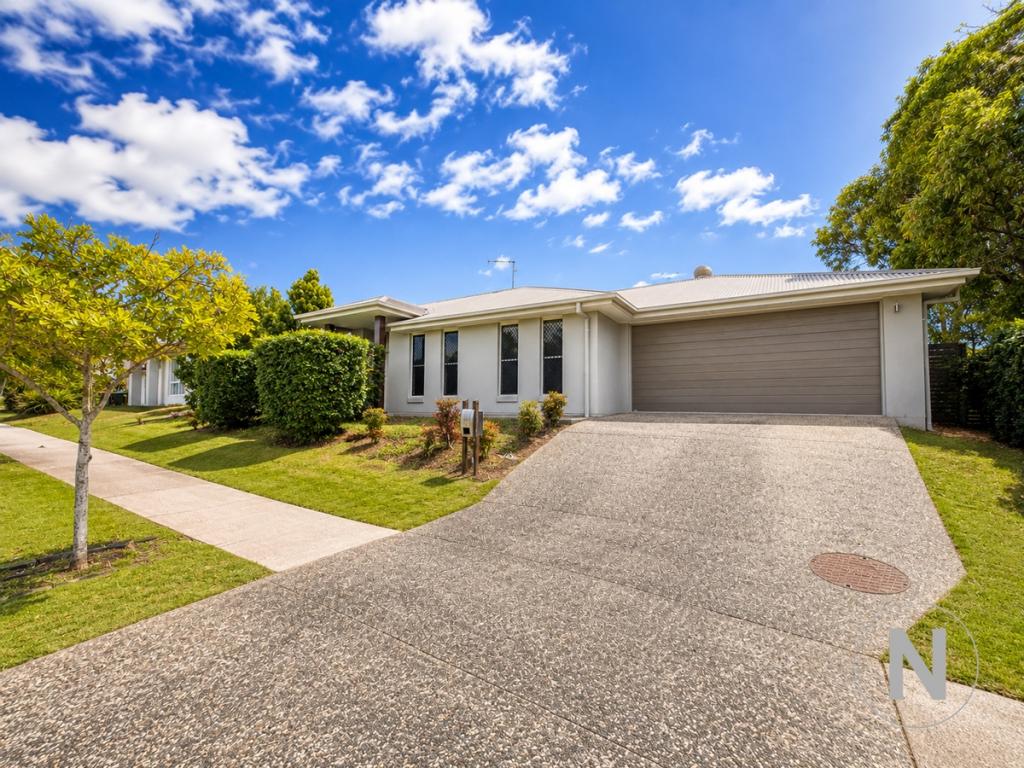 39 Parkvista Cct, Coomera, QLD 4209