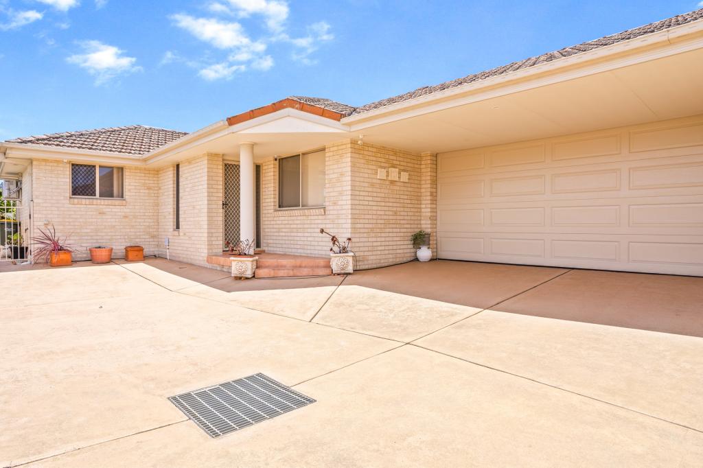 2/9 Wallis St, Tuncurry, NSW 2428