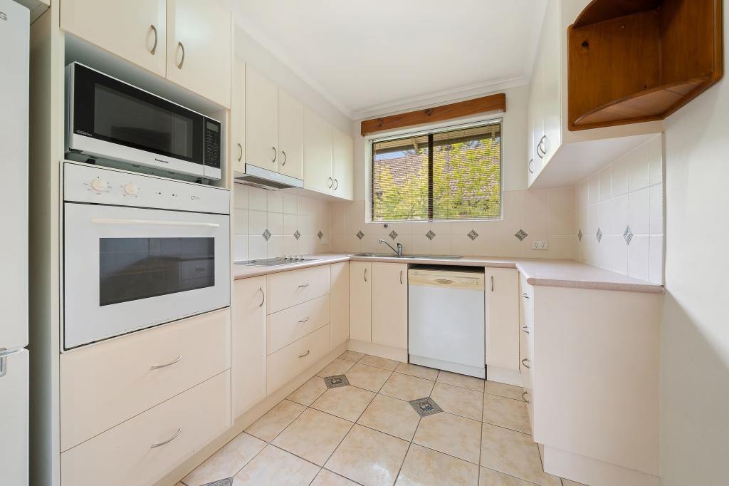 4/14 Yarrow St, Queanbeyan East, NSW 2620