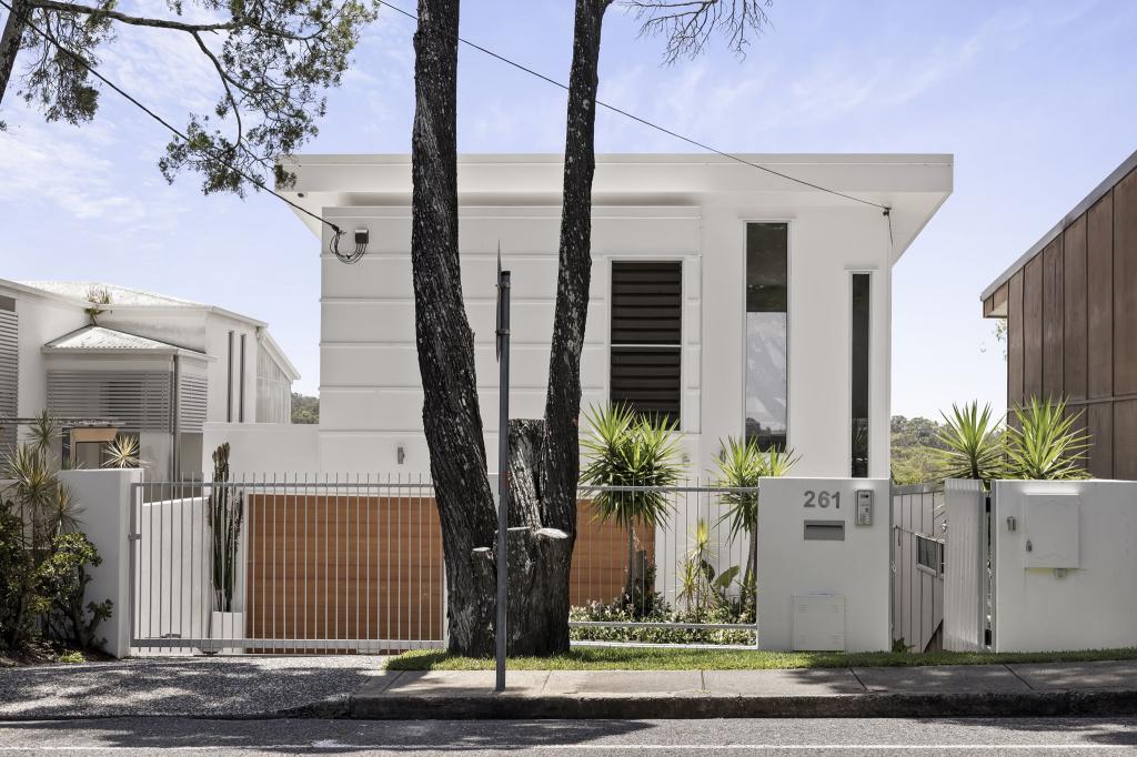 261 Stanley Tce, Taringa, QLD 4068