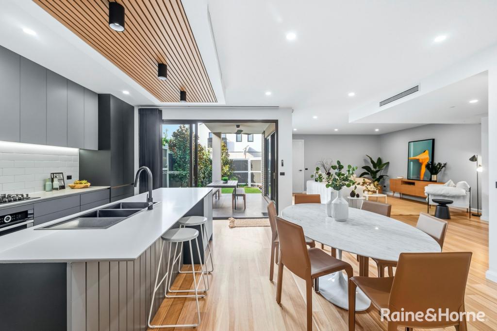 90a Oxford St, Newport, VIC 3015