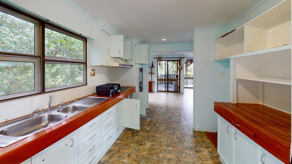 12 Adamson St, Haliday Bay, QLD 4740