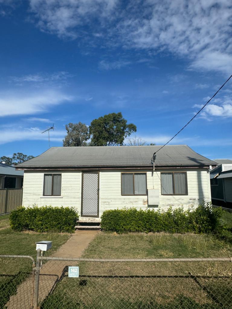 142 Alfred St, Charleville, QLD 4470