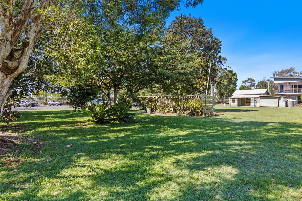 158 Toolara Rd, Tin Can Bay, QLD 4580