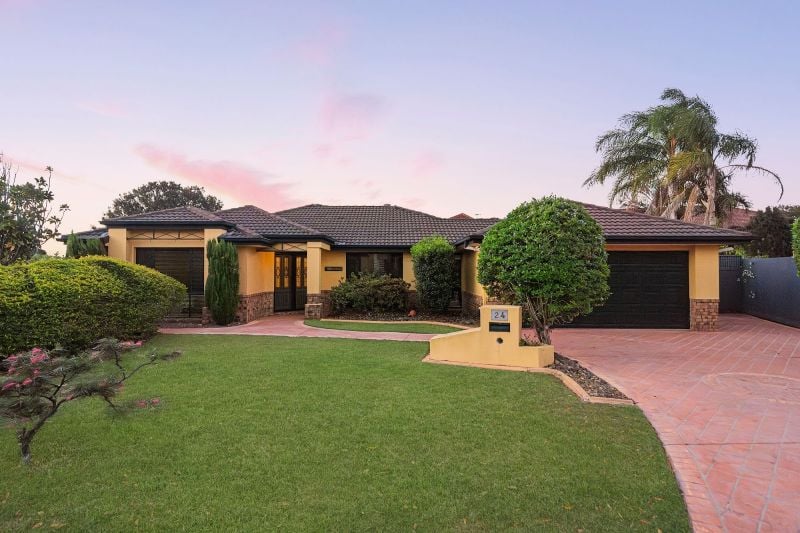 24 Courtney Pl, Kuraby, QLD 4112