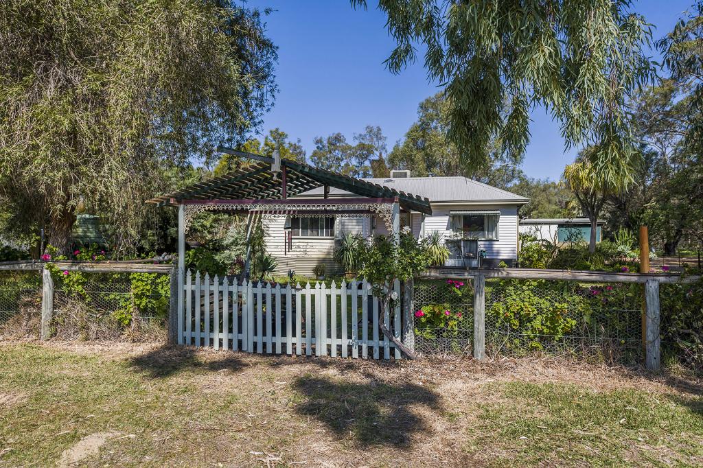 43 Arbuckle St, Muchea, WA 6501