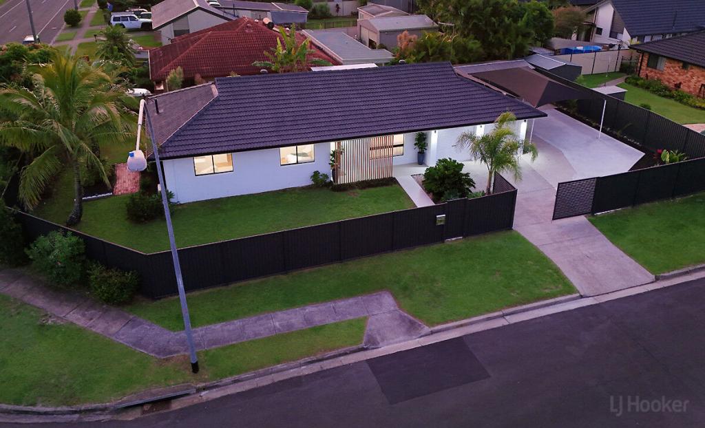 2 Burrendong Rd, Coombabah, QLD 4216