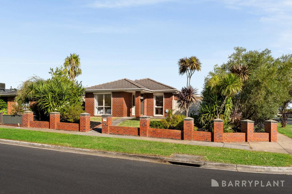 53 Tarcoola Dr, Narre Warren, VIC 3805