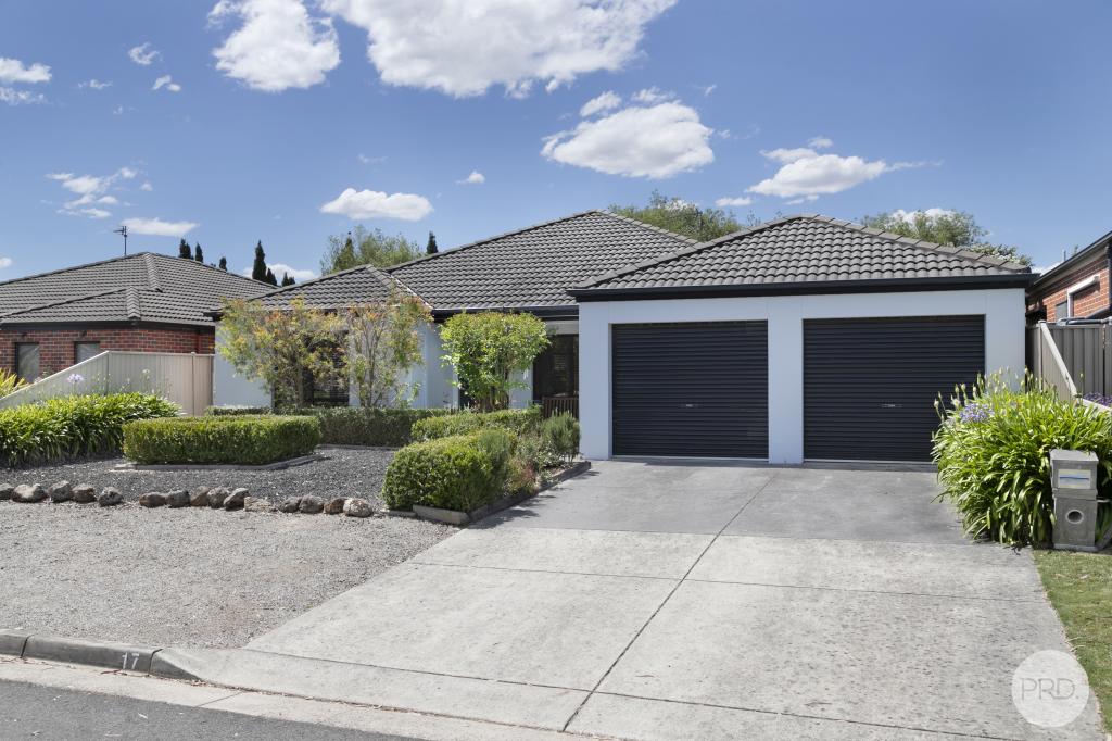 17 Tulloch Rise, Canadian, VIC 3350