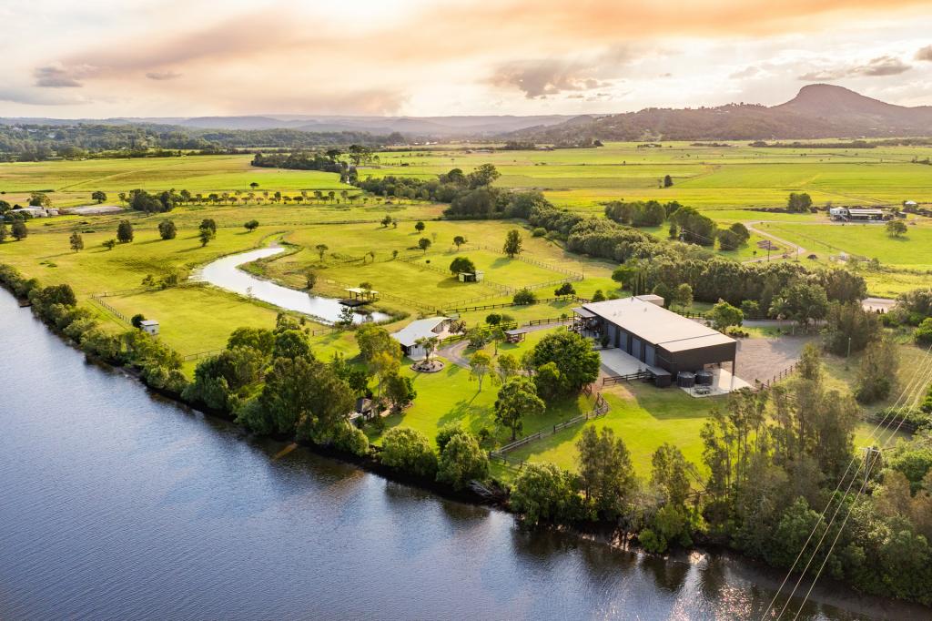 222 River Rd, Maroochy River, QLD 4561