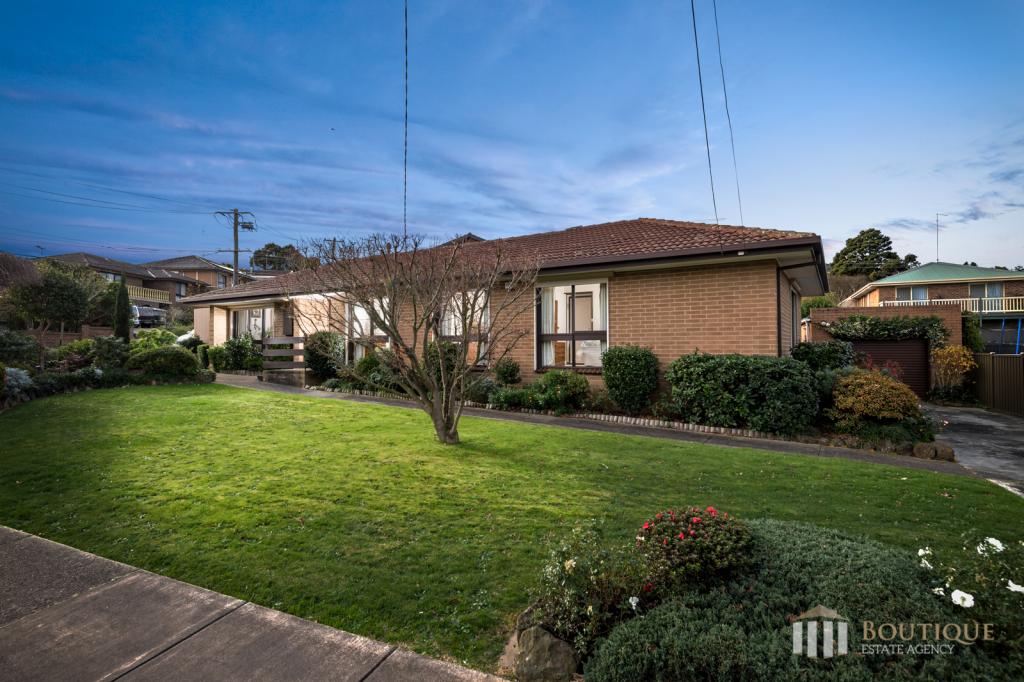 15 Lipton Dr, Dandenong North, VIC 3175