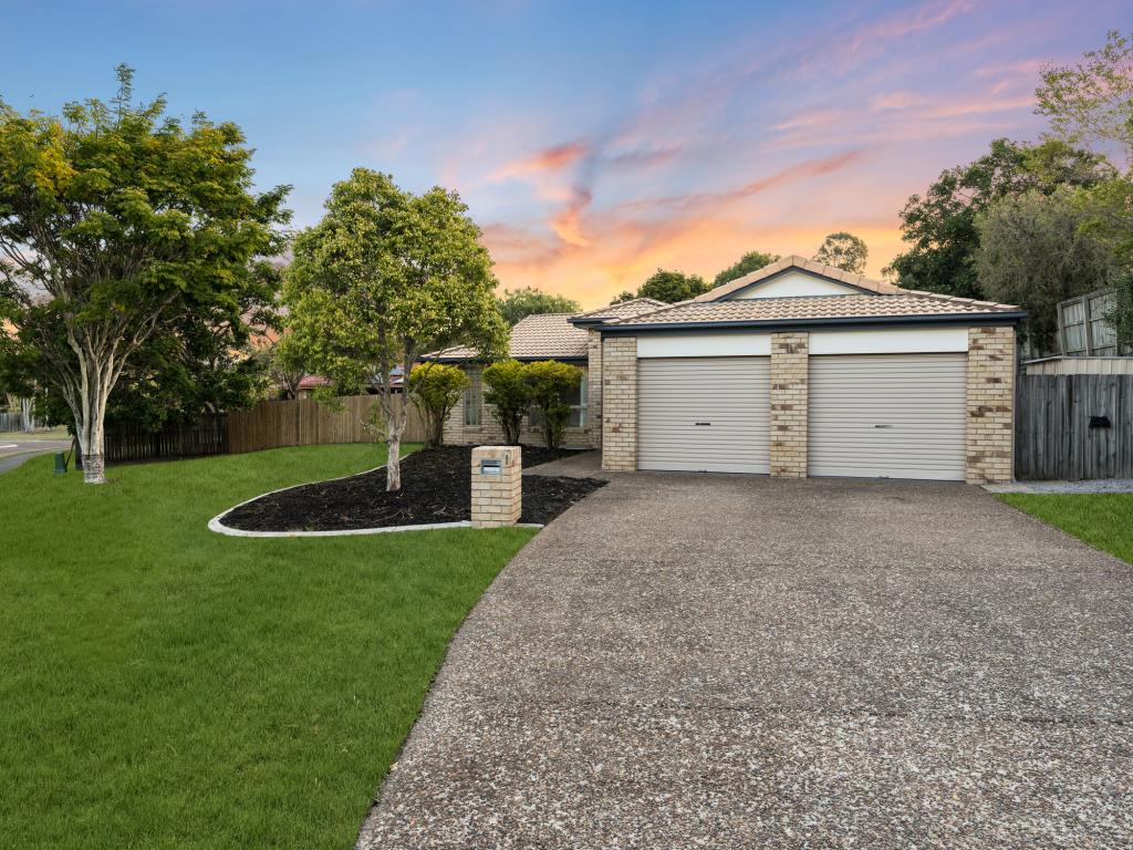 1 Caswell Pl, Arana Hills, QLD 4054