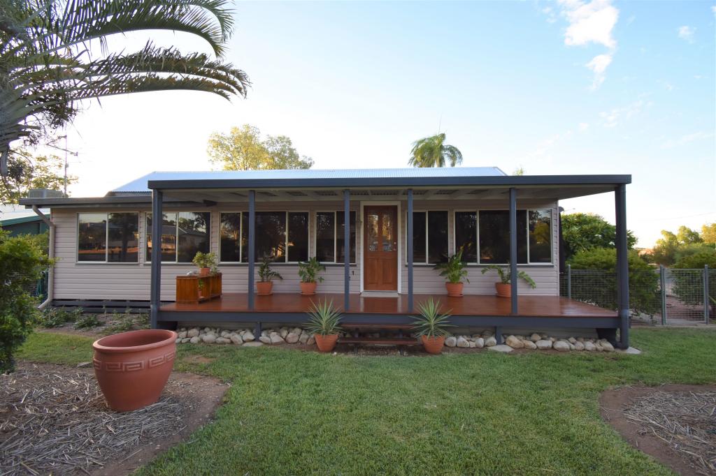 21 Galah St, Longreach, QLD 4730
