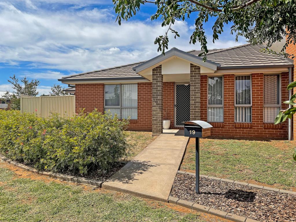 19 Volta Ave, Dubbo, NSW 2830