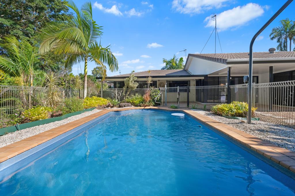 3 ANEMBO DR, TORQUAY, QLD 4655