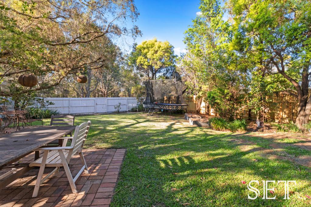 6 LAWSON ST, OXLEY, QLD 4075
