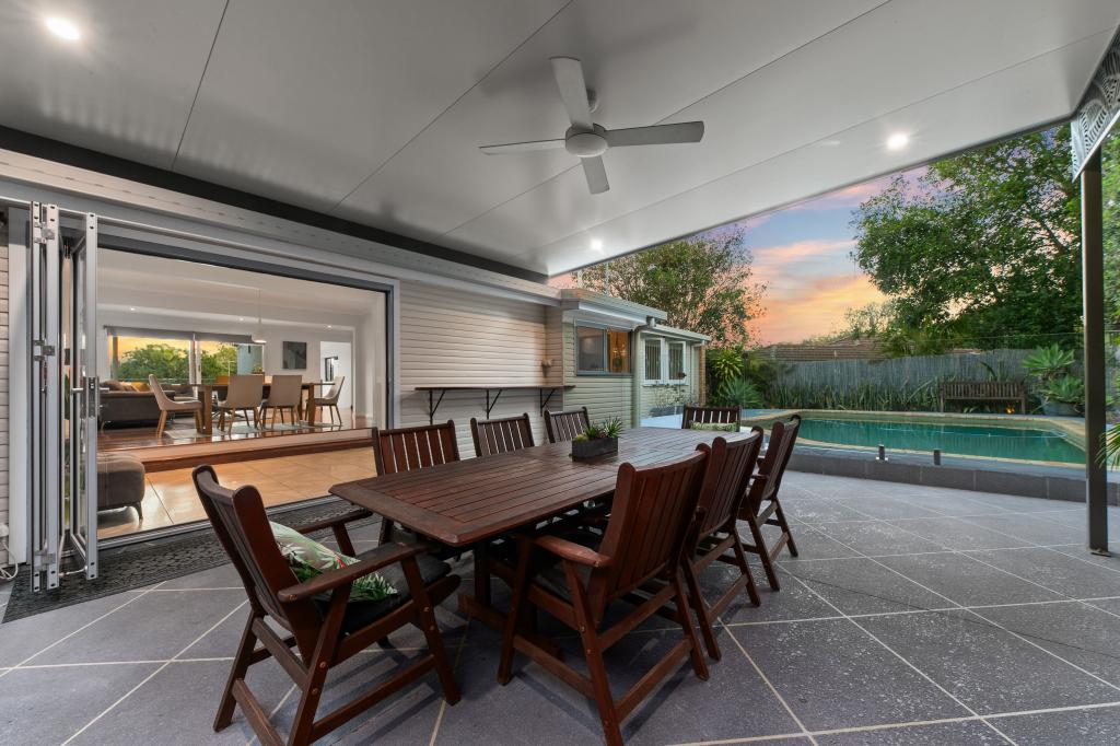 17 Belvedere St, Tarragindi, QLD 4121