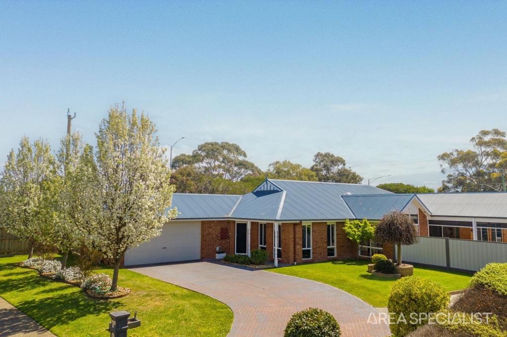 1 Balcombe Dr, Mount Martha, VIC 3934