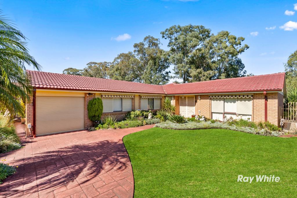 19 Sherridon Cres, Quakers Hill, NSW 2763