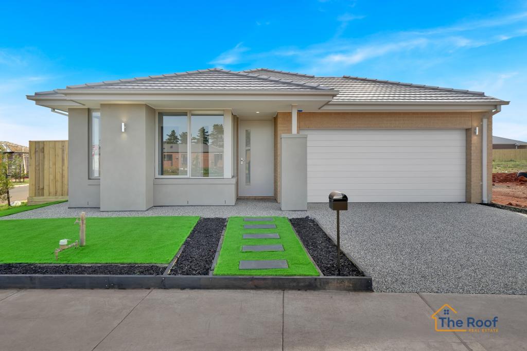 8 Everlasting Bvd, Strathtulloh, VIC 3338