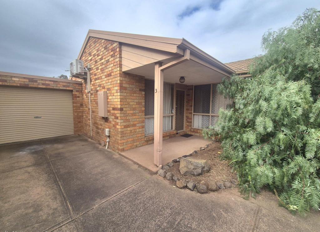 3/61 Ballan Rd, Werribee, VIC 3030