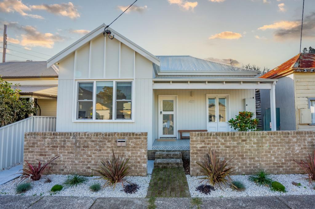 48 Gulliver St, Hamilton, NSW 2303