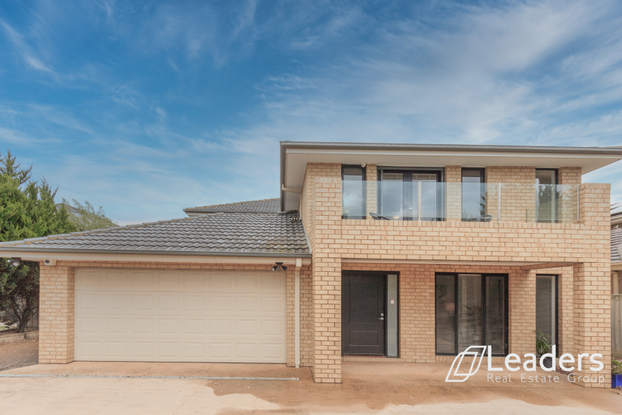 7 Water Stone Cove, Point Cook, VIC 3030