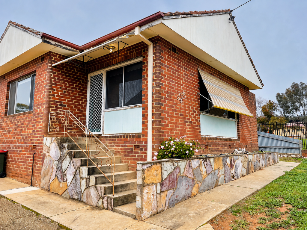 1/23 Tucker St, Turvey Park, NSW 2650