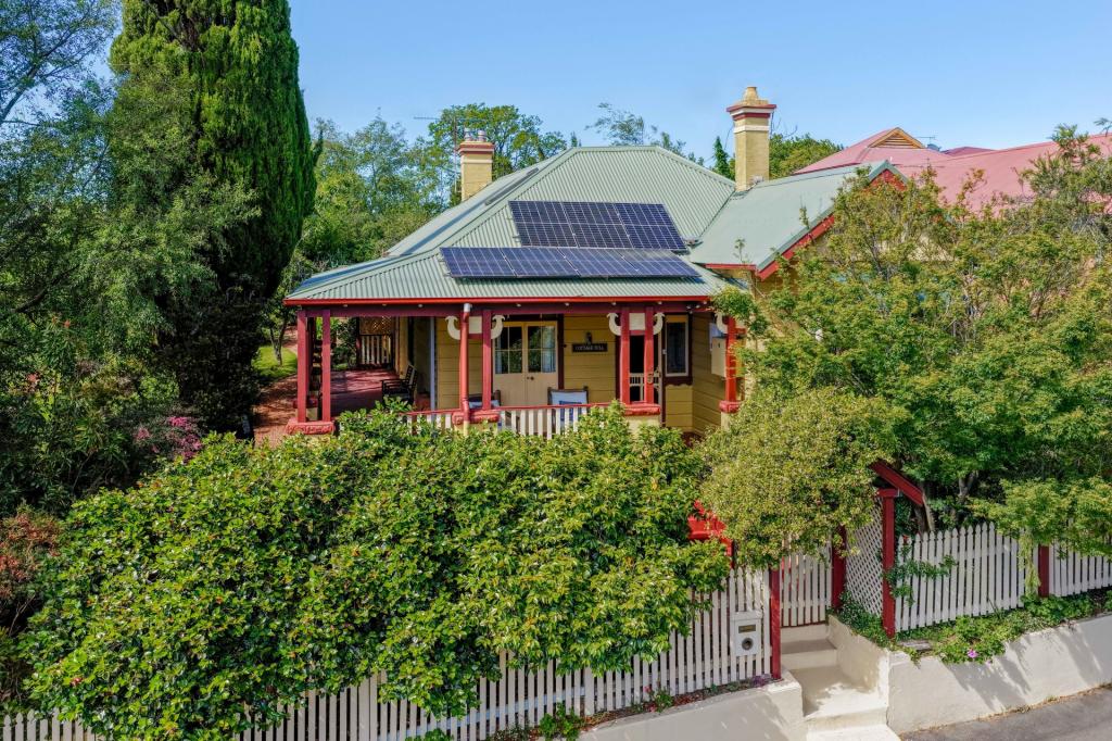 5 CLISSOLD ST, KATOOMBA, NSW 2780
