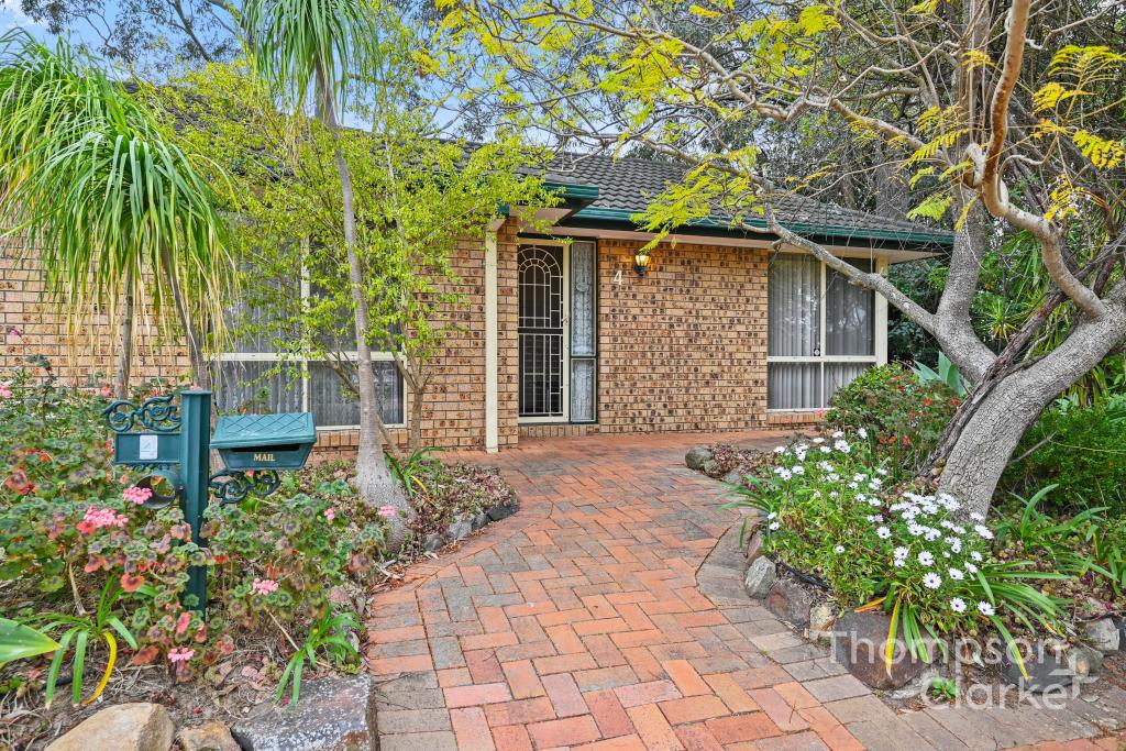 4 Casuarina Cres, Metford, NSW 2323