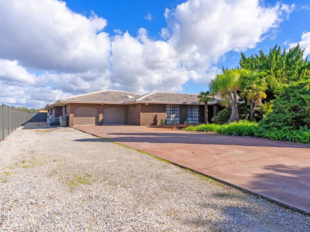 43 BULLFINCH ST, HUNTINGDALE, WA 6110