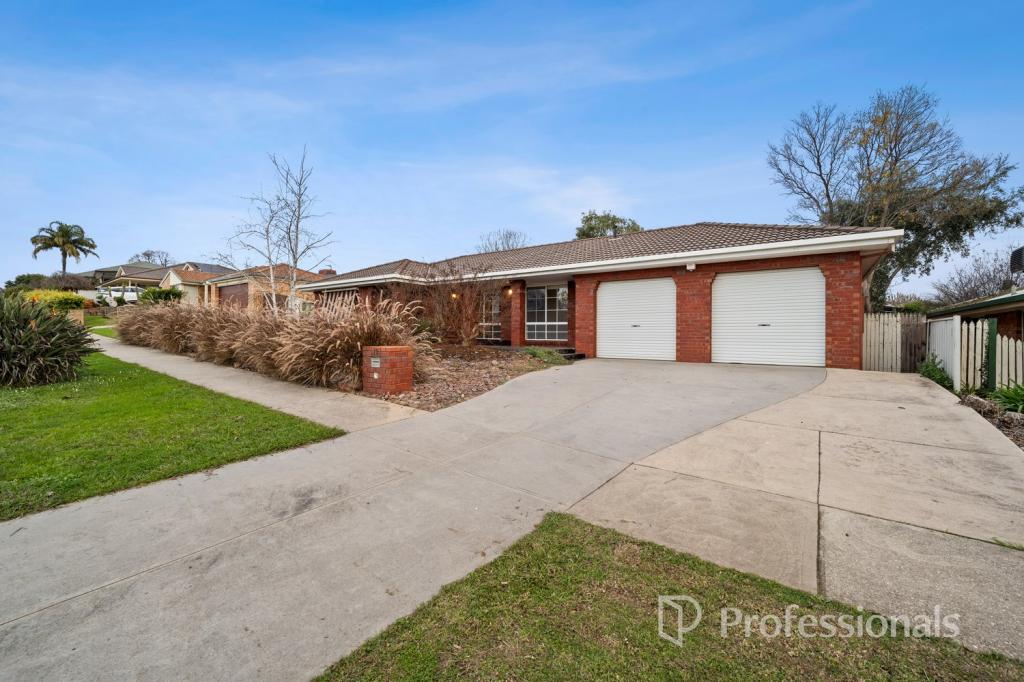 11 Kingfisher Dr, West Wodonga, VIC 3690